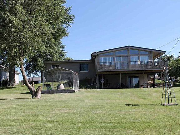 Back deck and walk out