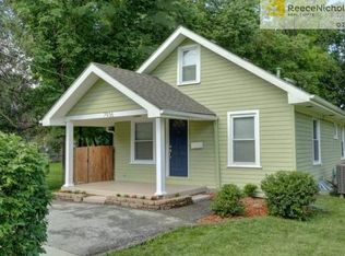 7936 Robinson St, Overland Park, KS 66204