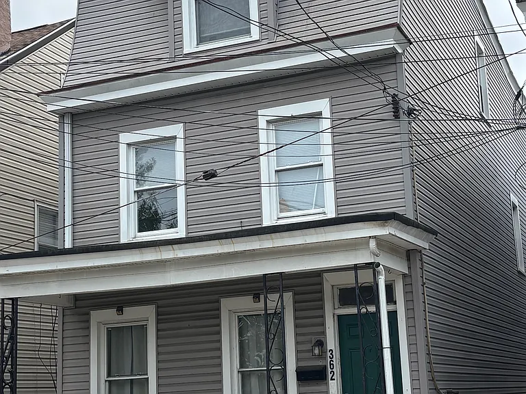 362 Lafayette St — Photo 13