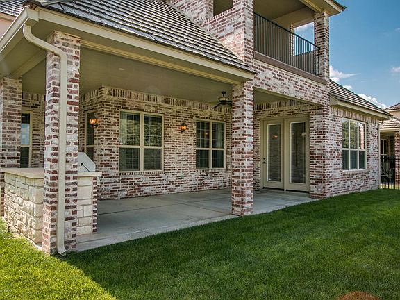 4th image of 11 Ryan Palmer Ln
