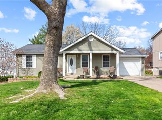 8 Shagbark Ct, Saint Peters, MO