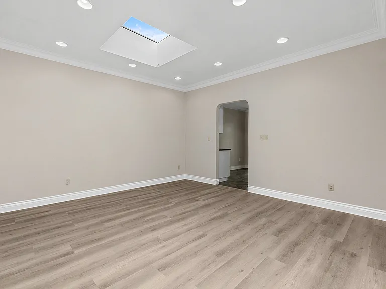 6728 Antilope St — Photo 30