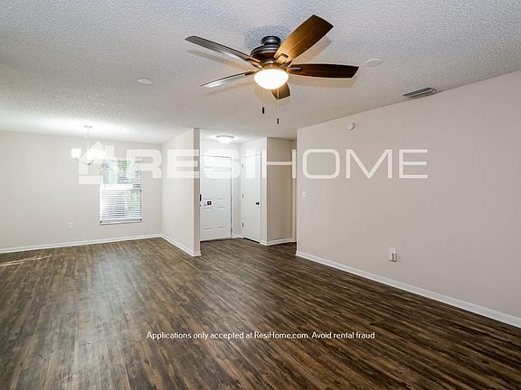 2nd image of 5547 Southgrove Dr