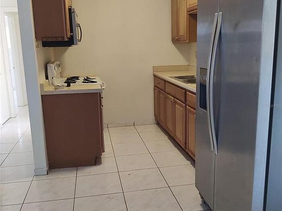 4th image of 5112 Turnbull Dr