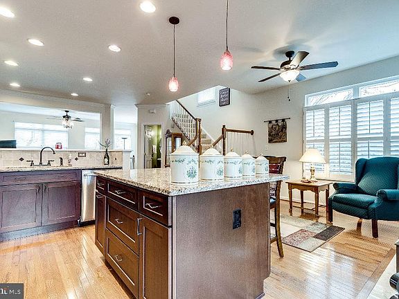 3rd image of 5446 Patuxent Knoll Pl