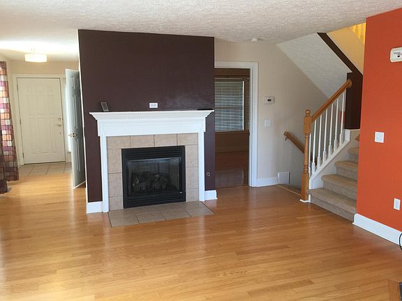 4th image of 235 Tall Oak Blvd