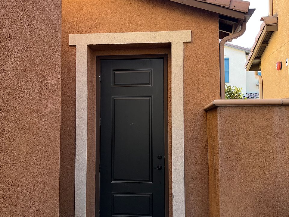 1st image of 41944 Zafra St