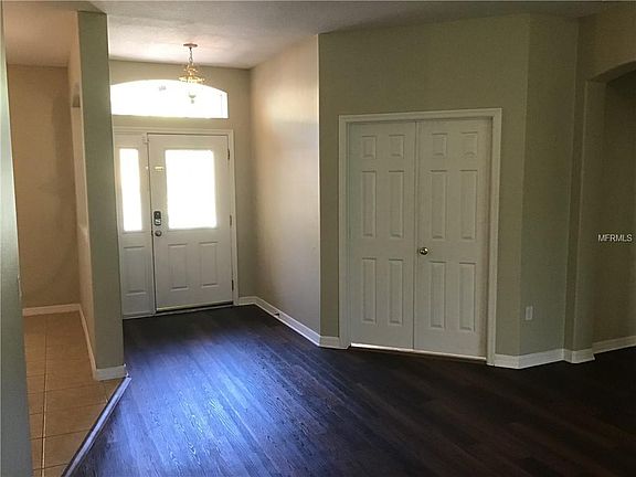 3rd image of 3567 Sunset Isles Blvd