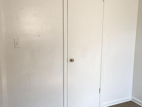 5th image of 5912 NE 9th Ave APT 2