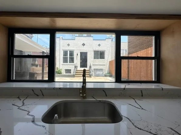 173 9th Street image 16 of 17