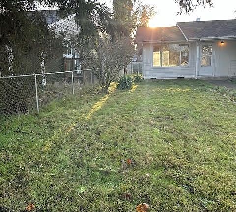 4th image of 311 McKenzie Avenue SW