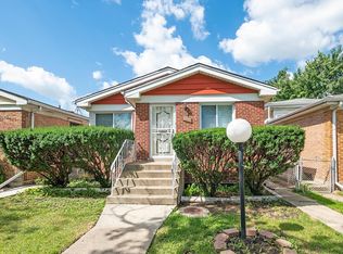 9222 S Parnell Ave, Chicago, IL 60620