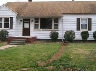 515 Moorman Ave, Colonial Heights, VA 23834