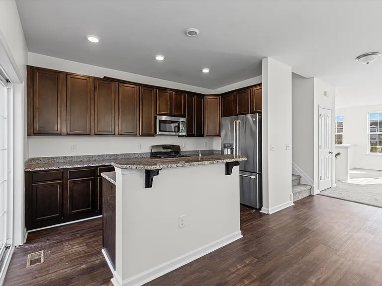 1 Creekside Way — Photo 15