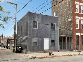 1942 S May St, Chicago, IL