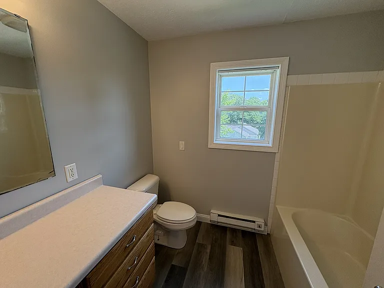 1021 S Center St #2 — Photo 7