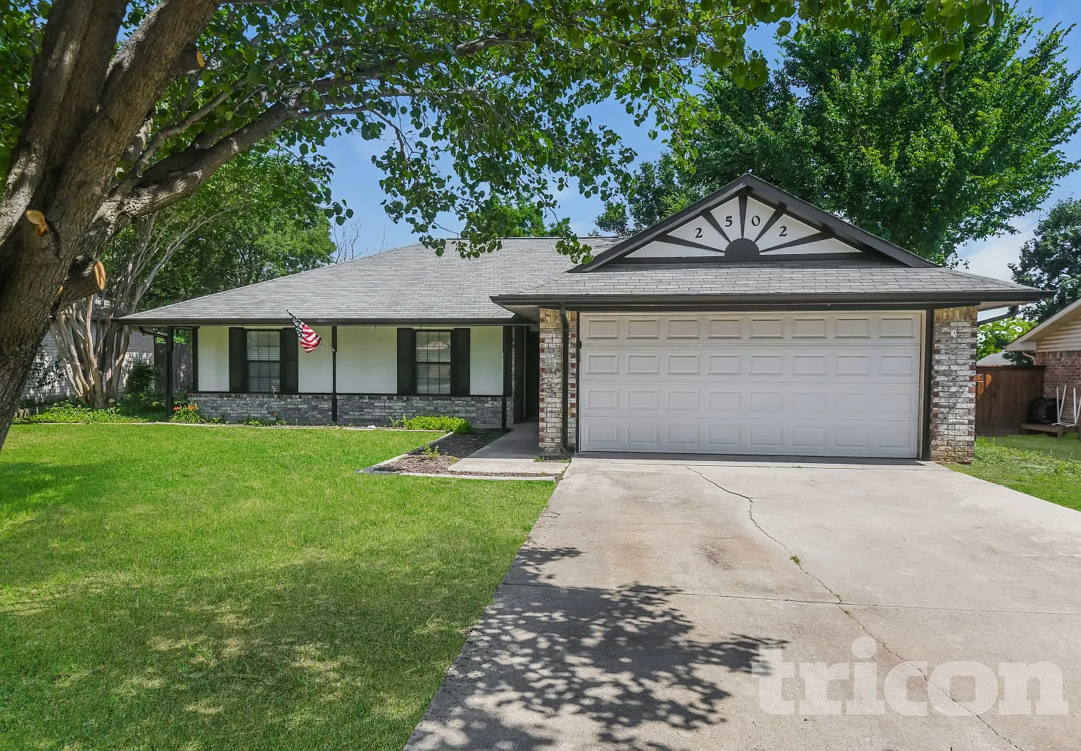 2502 Valley View Drive Corinth TX — Photo 1