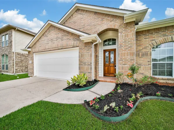 20310 Yosemite Falls Dr, Tomball, TX 77375