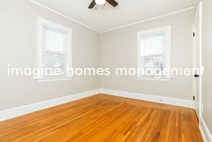 1321 Ryland Ave — Photo 9