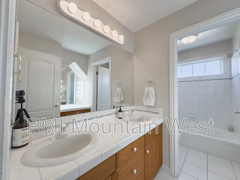 49 N Fairway Dr — Photo 43