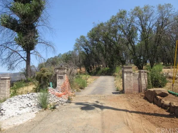 6041 Shadow Mountain Ln, Paradise, CA 95969