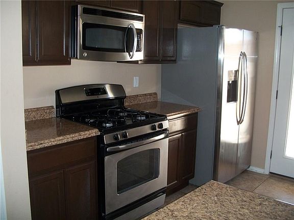 5th image of 14362 High Rock Dr