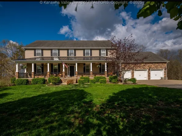 2238 Crooked Creek Rd, Scott Depot, WV 25560