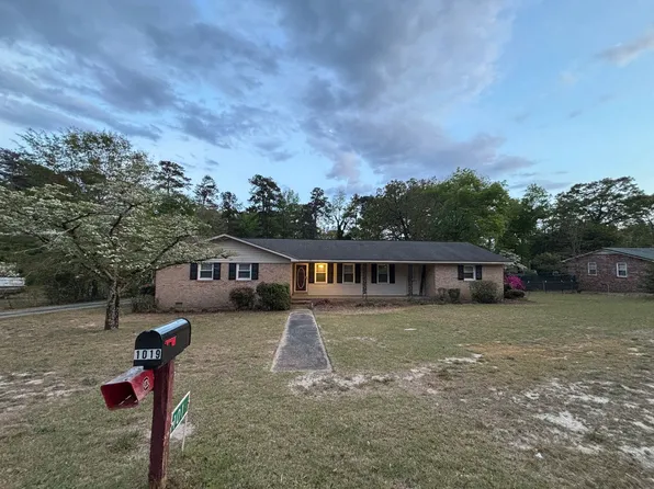 1019 Dogwood Ave, Elgin, SC 29045