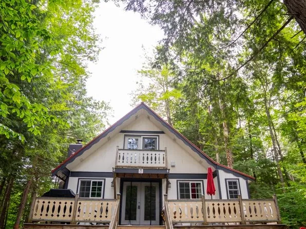 95 Eidelweiss Dr, Madison, NH 03849