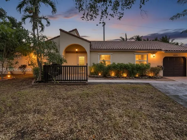 12145 Begonia Way, Cooper City, FL