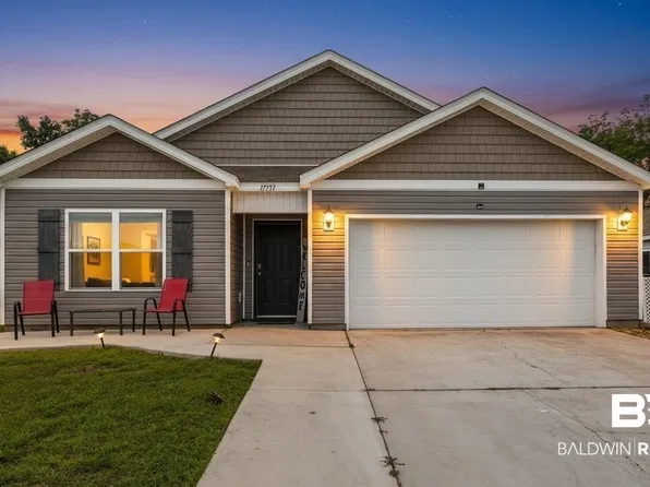 17751 Lewis Smith Dr, Foley, AL 36535