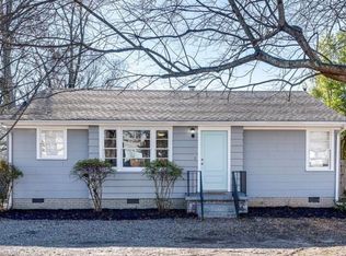 39 N Acres Dr, Greenville, SC 29609