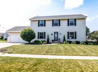 2555 N Sterling Cir, East Troy, WI 53120