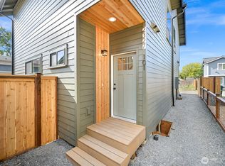 2327 Valencia St #101, Bellingham, WA 98229