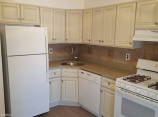 4240 157th St, Flushing, NY 11355