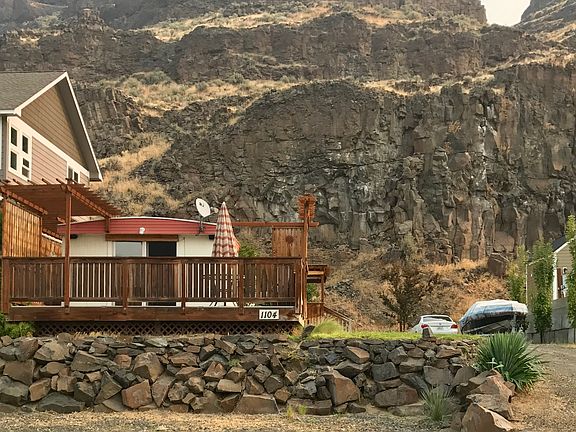 Cliff side property