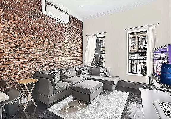 2nd image of 405 E 78th St #4F