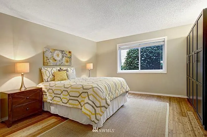13283 15th Ave NE #B19 — Photo 15