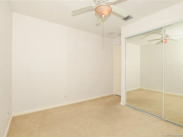 2206 SW Cape Cod Dr — Photo 18
