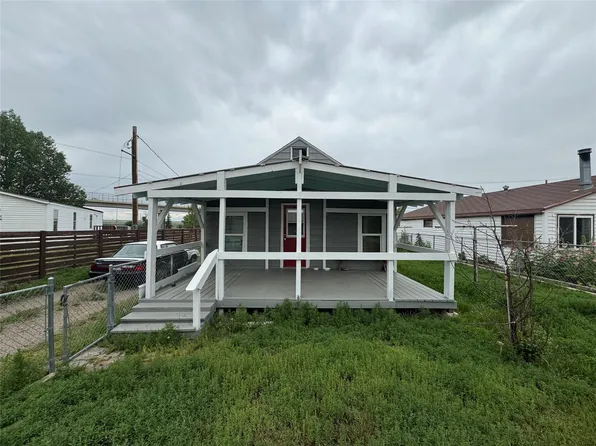 110 5th Ave NW, Cut Bank, MT 59427