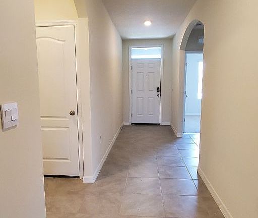 2nd image of 716 Squires Grove Dr