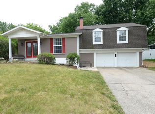 1 Jane Dr, Saint Peters, MO 63376
