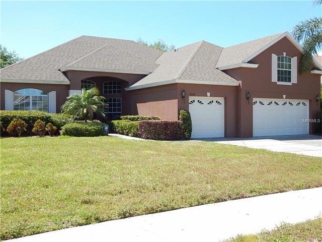 1st image of 13068 Lakeshore Grove Dr