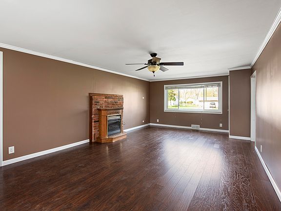5th image of 1152 Hira St