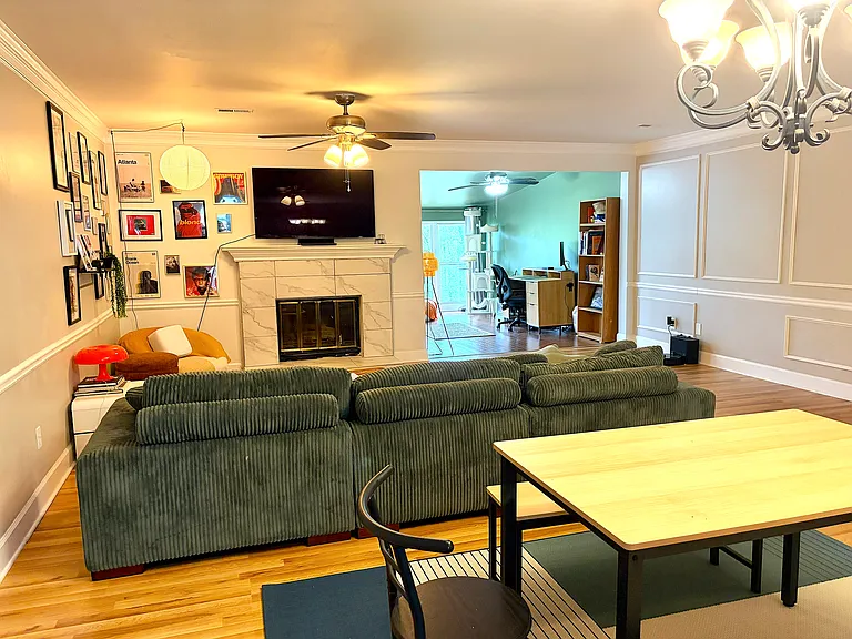 Poplar Pointe SE — Photo 13
