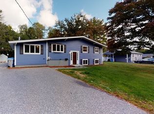 35 Wilkins Rd, Holliston, MA 01746