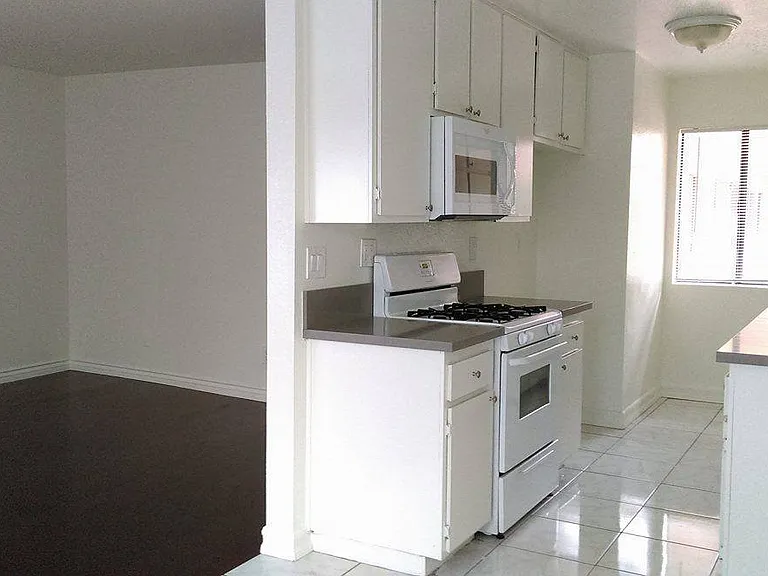 Blumax Kester LLC — Photo 5