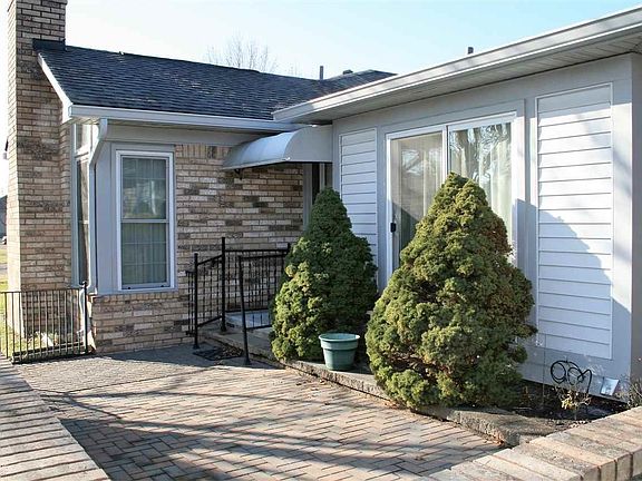 4th image of 48745 Tilford Ct #64