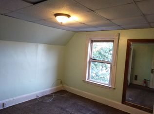 74 Collins St FLOOR 3, Lynn, MA 01902