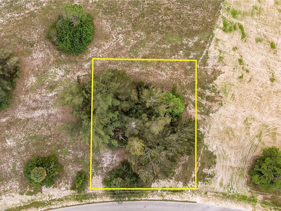 1st image of 355 SW 24th Pl
